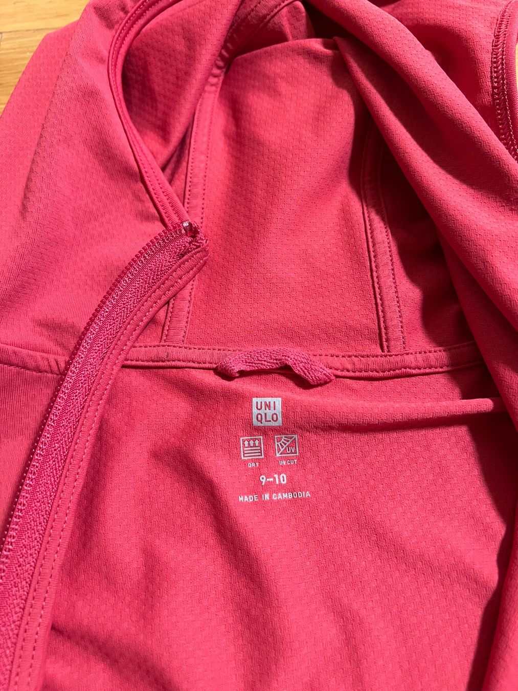 Uniqlo Giacche & Cappotti: Uniqlo Jacket Jacket Training Gr 9-10J – Usato da Ebmatingen venduto da dartim 2