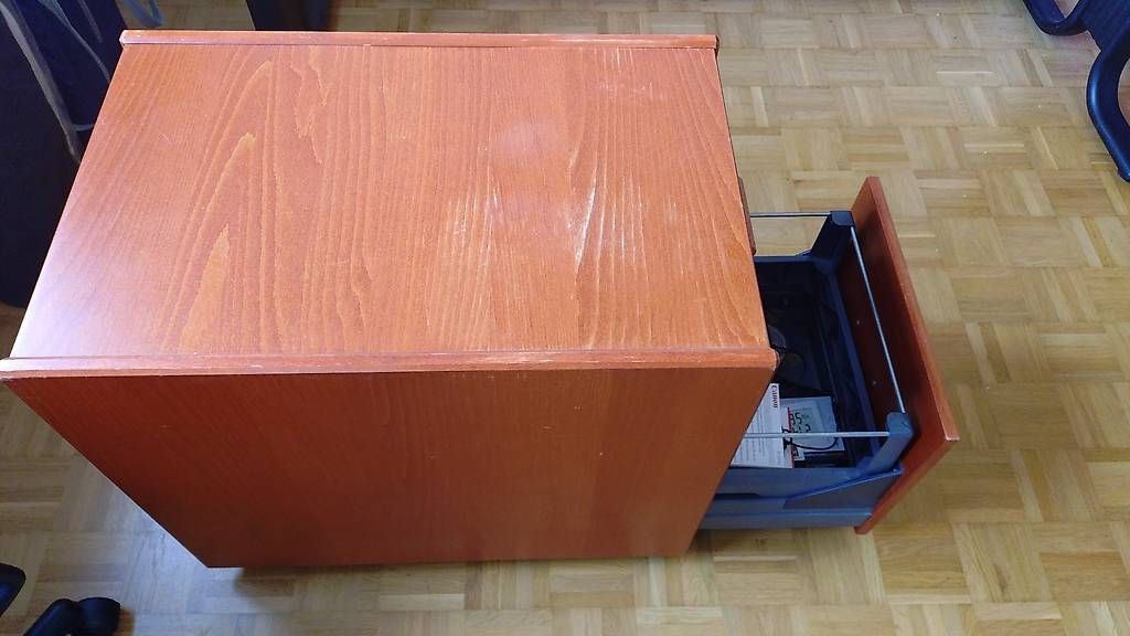 Armadi: Armoire du bureau – Usato da Fribourg venduto da Gil_tg85 1