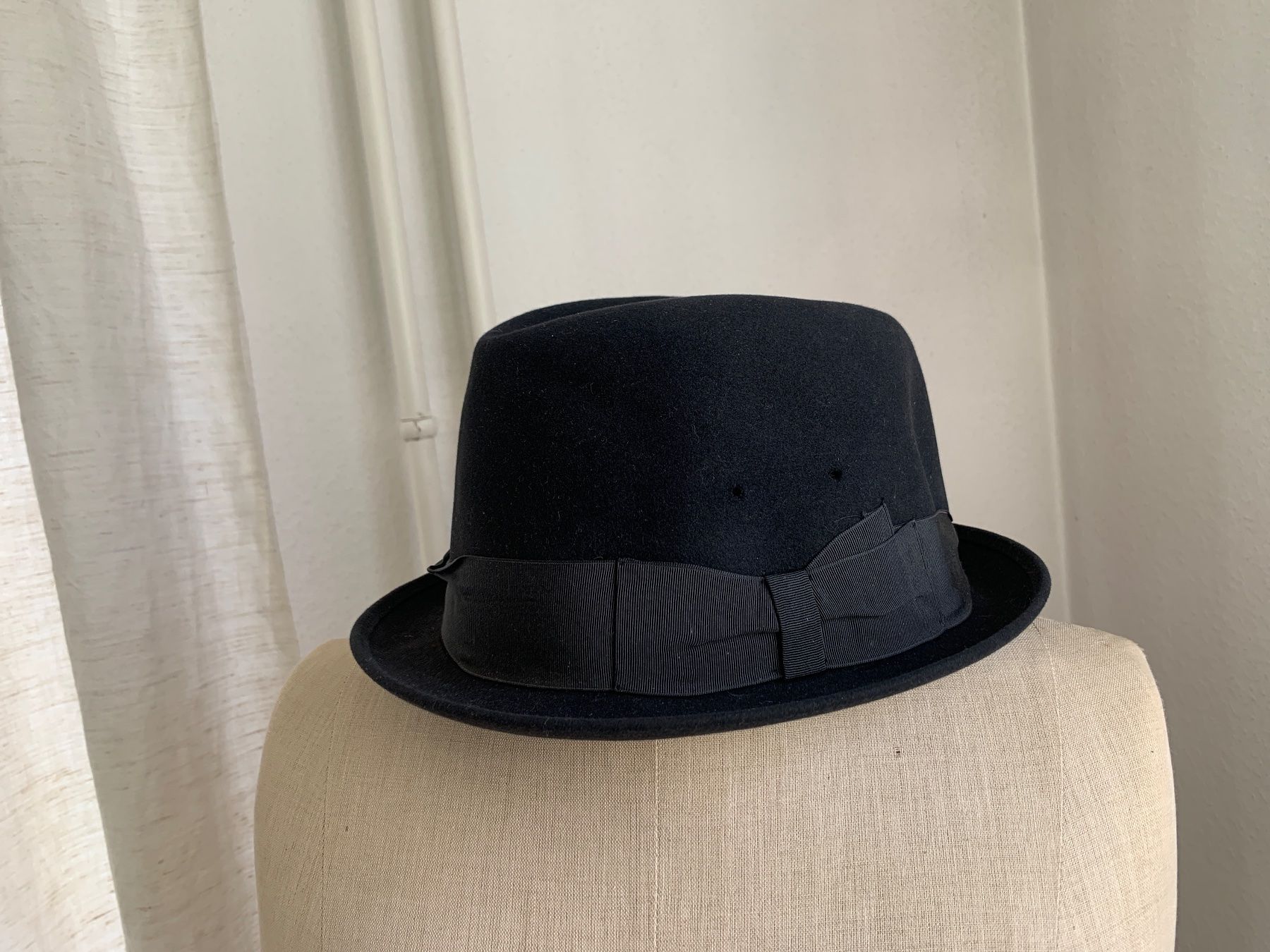 Hüte, Mützen & Caps: Klassischer  Hut, Schwarz, Gr. 57 Vintage – Gebraucht aus Richterswil von Moii89