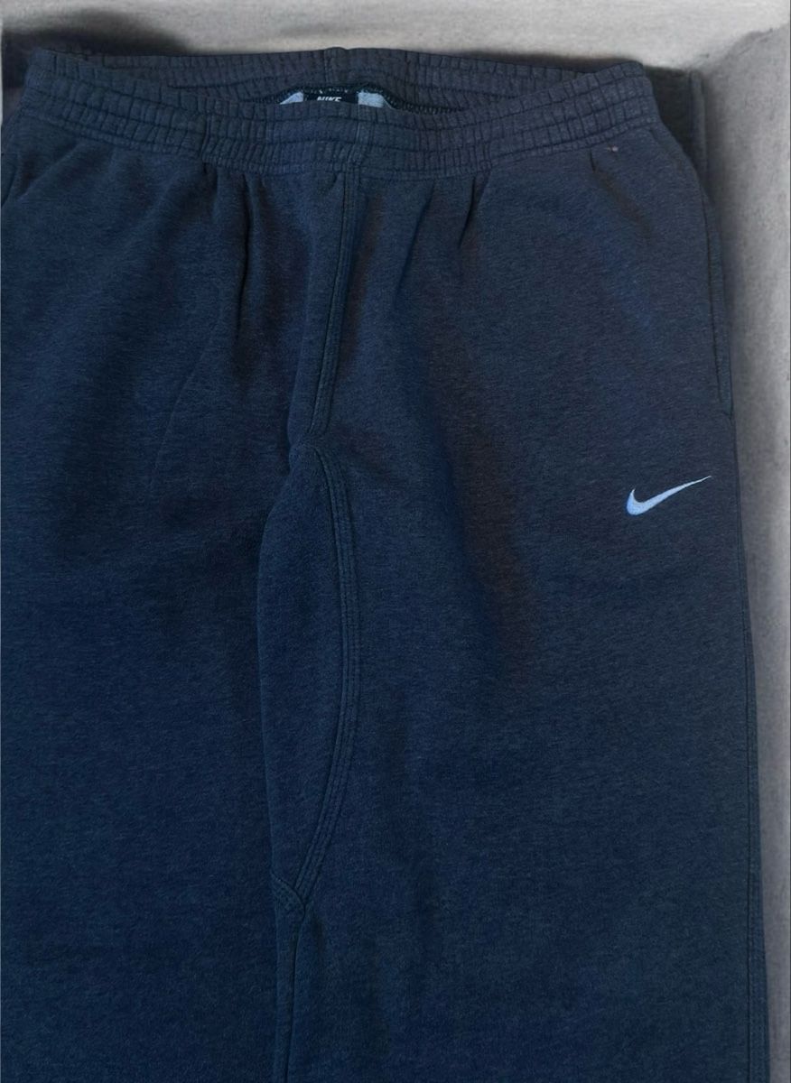 Nike Pantaloni: Nike Joggers (M) – Nuovo (secondo la descrizione) da Aarburg venduto da syning46 1