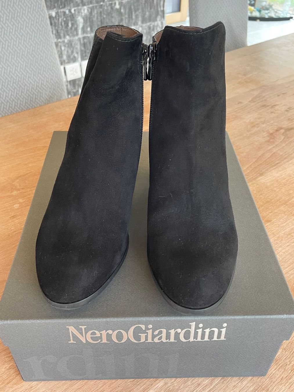 Damenschuhe: Nero Giardini Stiefelette – Gebraucht aus Seedorf UR von Vita000 2