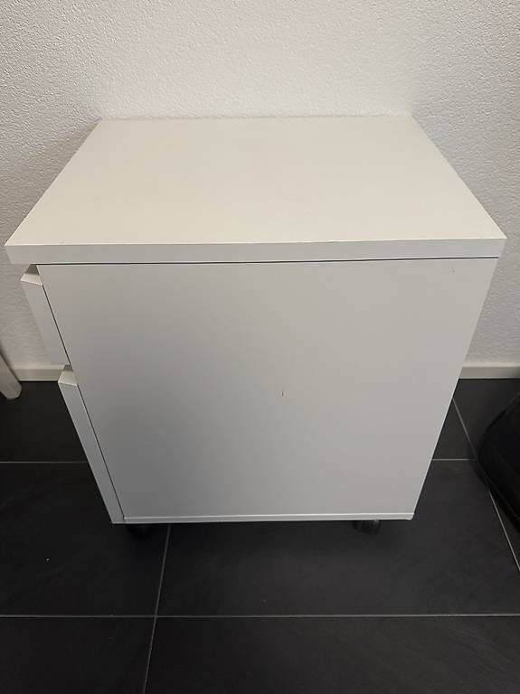 Ikea Eléments de bureau: IKEA drawer unit – D'occasion à Cham par fin_58ll 4