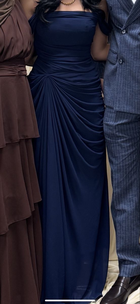 Vestiti: Abendkleid – Nuovo (secondo la descrizione) da Schöftland venduto da Hafize_Serttas 2