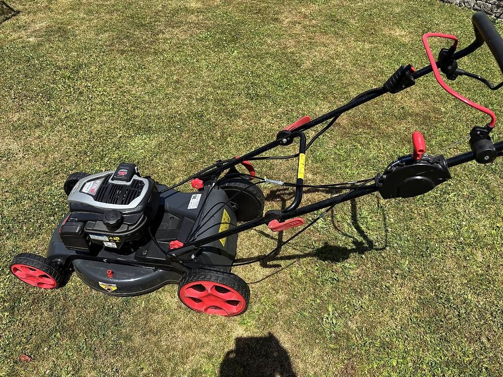 Rasenmäher: Rasenmäher Benzin mit Elektrostart – Gebraucht aus menziken von Cmanitou 3