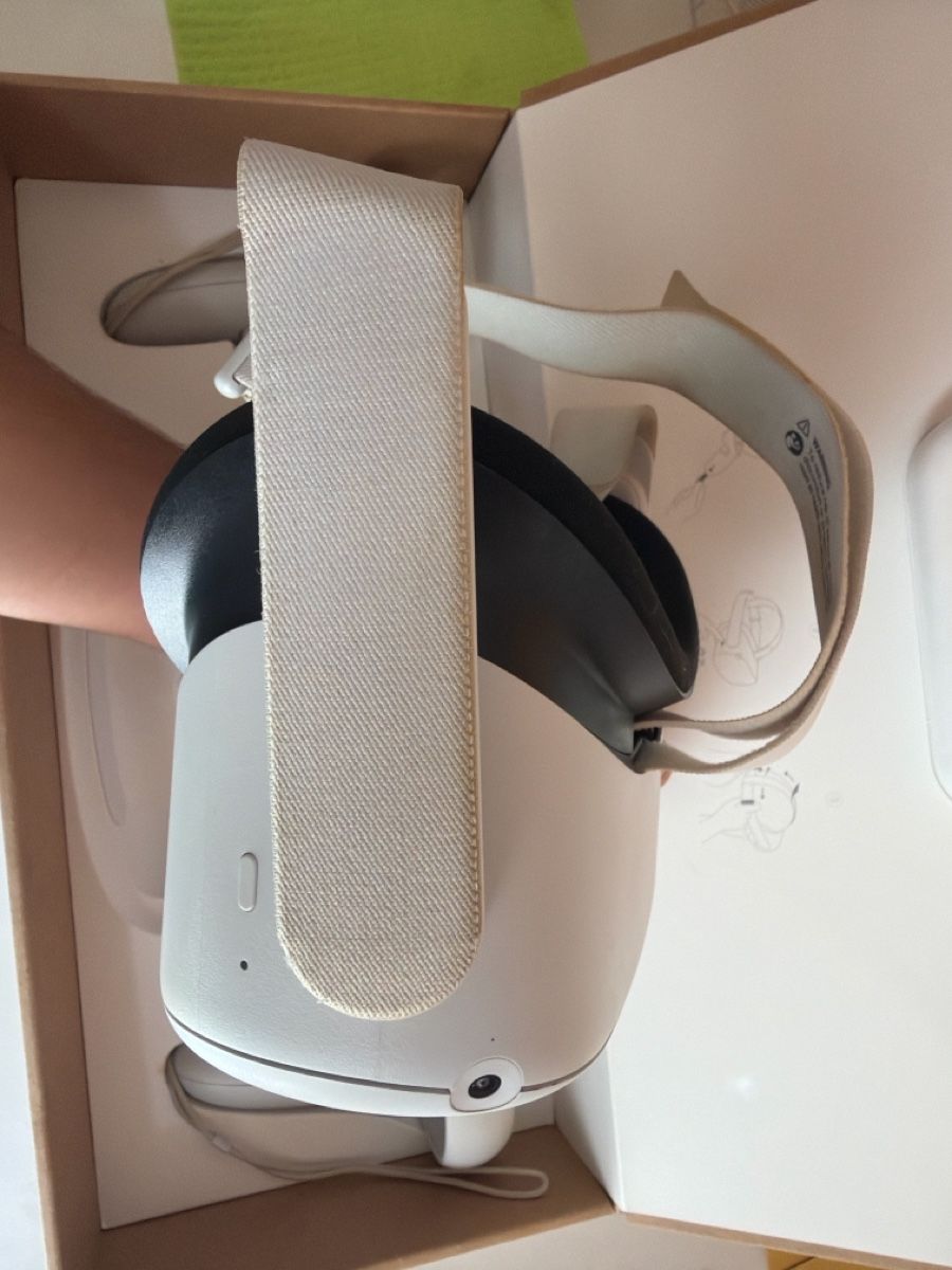 Meta Casque VR: Meta Quest 2 - 128 gb – D'occasion à Taverne par Chanty-Nidhi 2