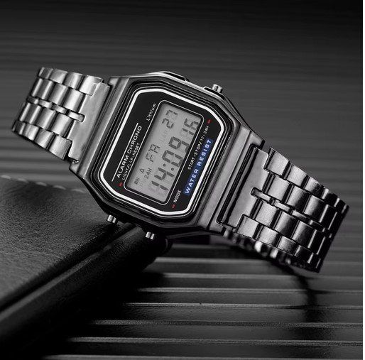 Uhren: Digital Uhr (neu) – Neu und originalverpackt aus Studen BE von Paplo