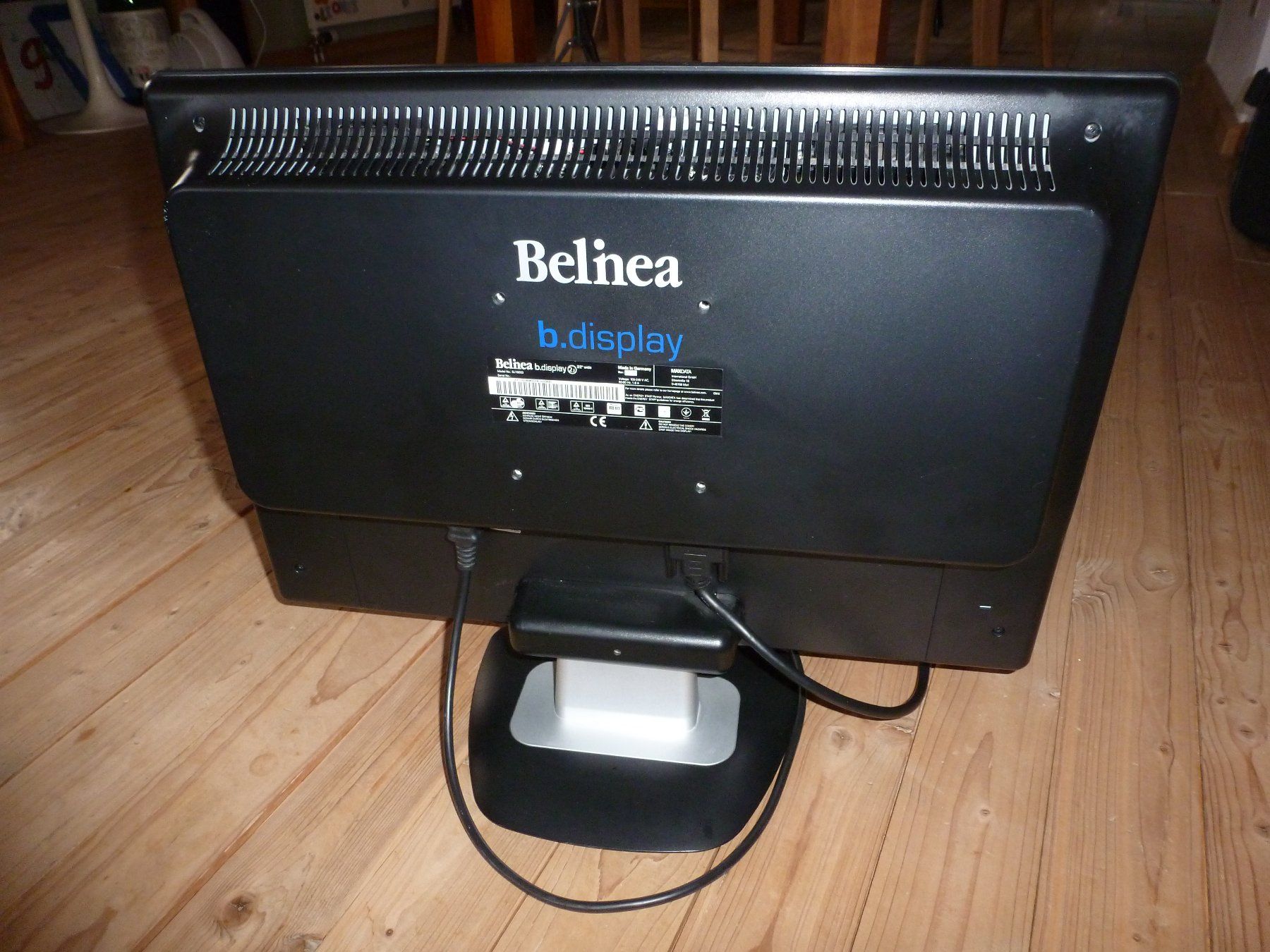 Monitor: 22" Monitor Bildschirm Display Belinea b.display 2.1 Stühle – Usato da Burgdorf venduto da ronald-keller 2