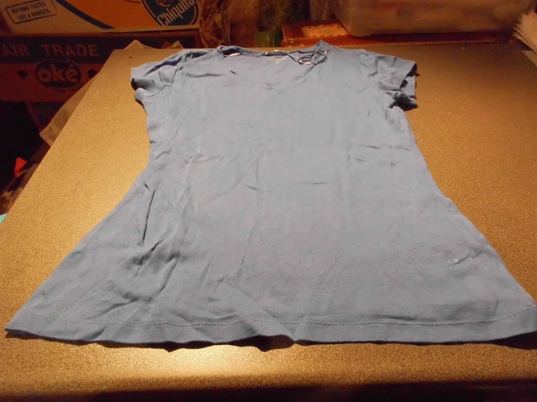 T-Shirts: T-Shirt Grösse M, Chicorée, new Basic, blau – Gebraucht aus Zürich von Motzkuh