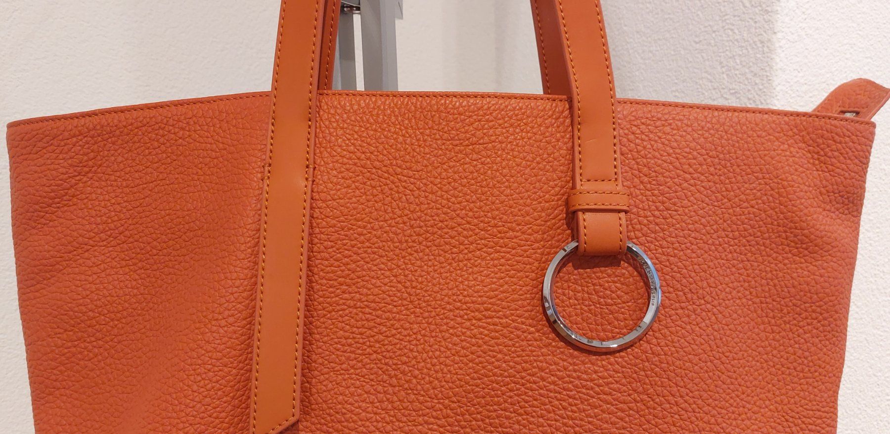 Liebeskind Sacs femmes: Liebeskind  Shopper – D'occasion à Herbetswil par Lipasto 2