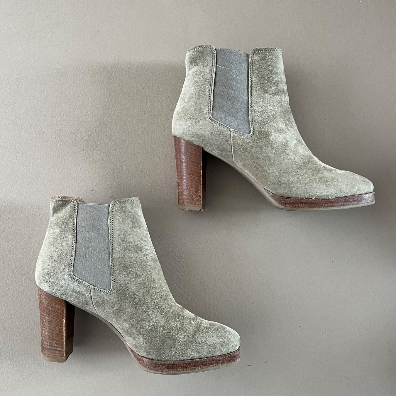 Chaussures femmes: BATA Veloursleder Stiefeletten – D'occasion à Zürich par ClosetQueen 2