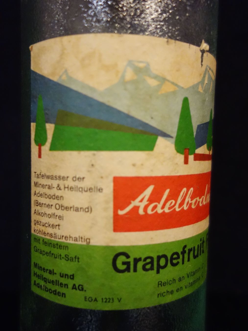 Bicchieri, Caraffe & Bottiglie: alte Flasche ADELBODNER GRAPEFRUIT FIN 1965 – Usato da Kerzers venduto da Flaschenposten 4