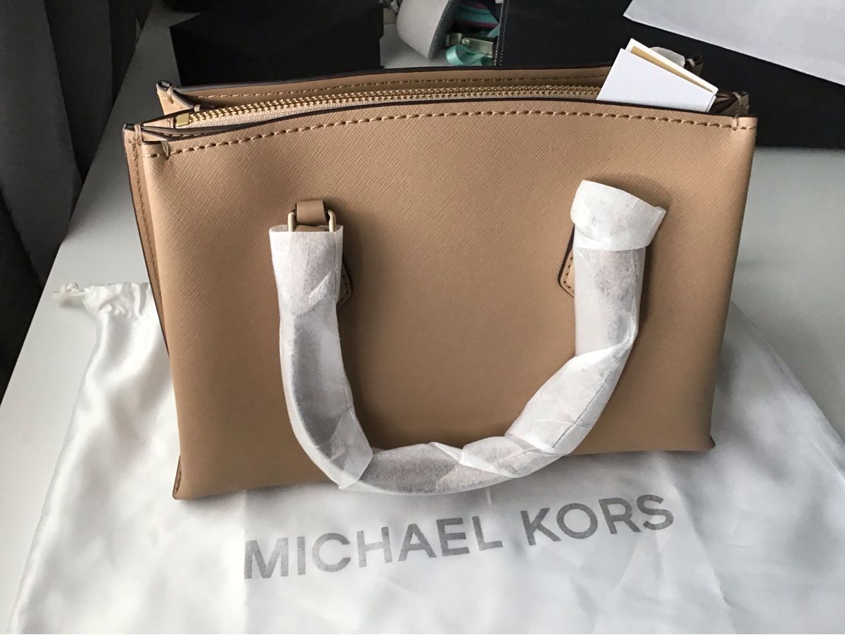 Michael Kors Taschen für Damen: Michael kors – Neu und originalverpackt aus Widnau von thi_885w 1