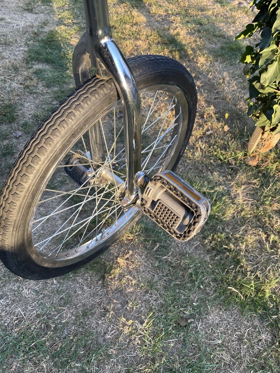 Vélos: Einrad gebraucht – D'occasion à Veltheim AG par Bibi1946 2