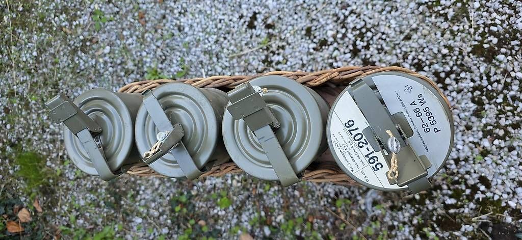 Truhen: Coffre militaire – Gebraucht aus Saubraz von Caly0 1