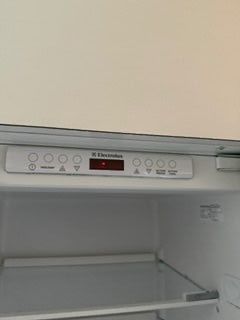 Frigoriferi: Electrolux Einbau-Kühlschrank IK309 11RE – Usato da Herrliberg venduto da tk8_22hw 1