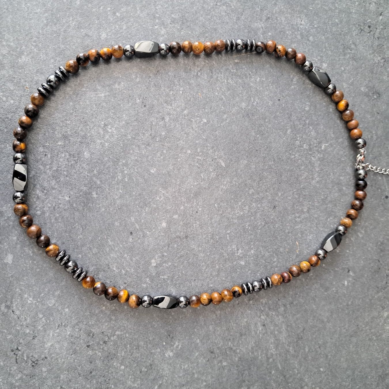 Ketten: Collier de perles Oeil de tigre – Neu und originalverpackt aus St-Imier von supernova21 1