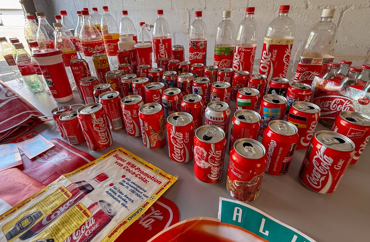 Coca-Cola Altro in Stoviglie & Bicchieri: Coca-Cola Sammlung: Flaschen, Dosen & Banner – Usato da Bülach venduto da sabrista 4