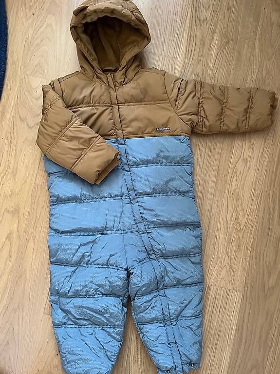 S.Oliver Completi: Winteranzug mit Fleece-Futter S. Oliver Gr. 92 – Usato da St-Prex venduto da buc_y6n7 1