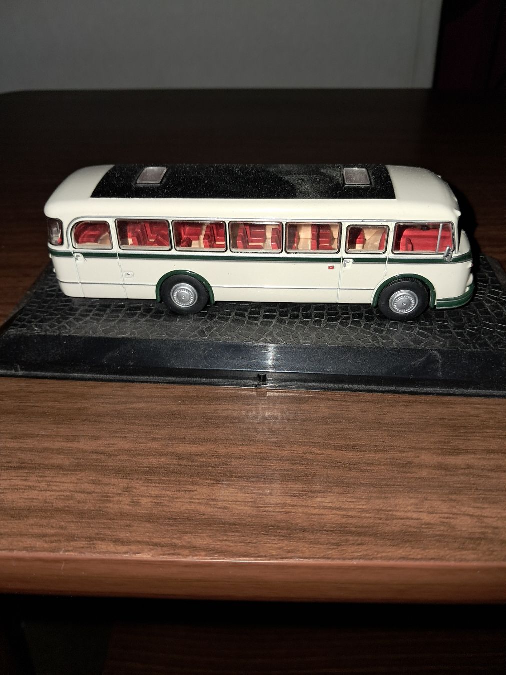 Modellbausätze & Standmodelle: Bus de Collection IFA H6 B 1958 – Neu und originalverpackt aus Le locle von juliensaran 3