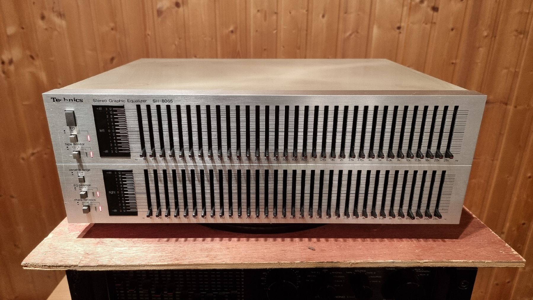 Technics Equalizer: Technics Stereo EQ SH-8065, 2x33 Band – Gebraucht aus Schöfflisdorf von Silvervintage.CH