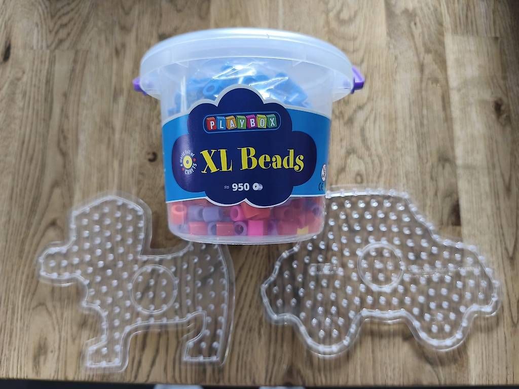 Bastelsets: XXL Bügelperlen mit 2 Platten – Gebraucht aus Sargans von mel_8yph