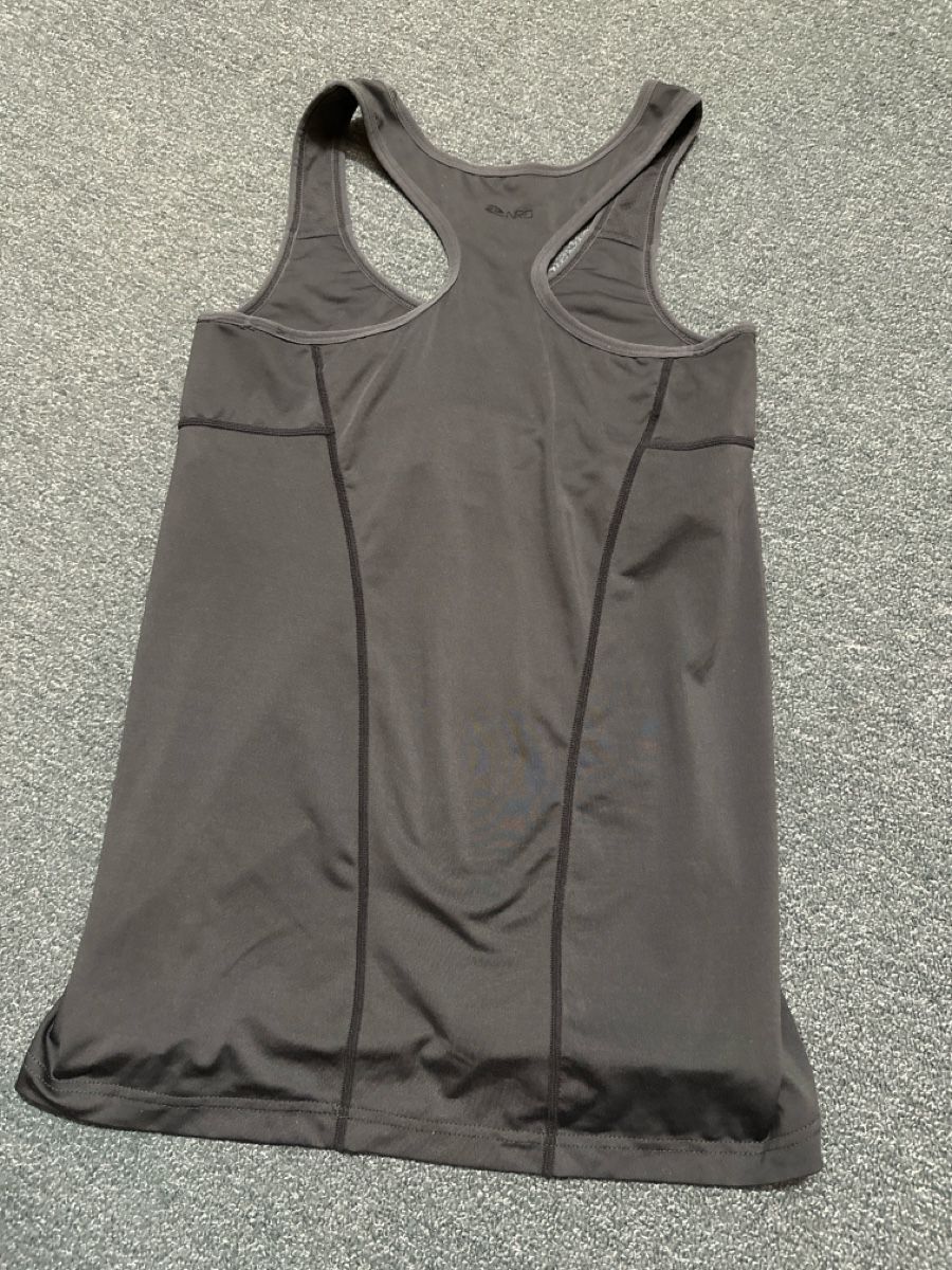Lotti di vestiti: Duo  Top und Bustier  – Usato da Baltschieder venduto da YmroBe 2