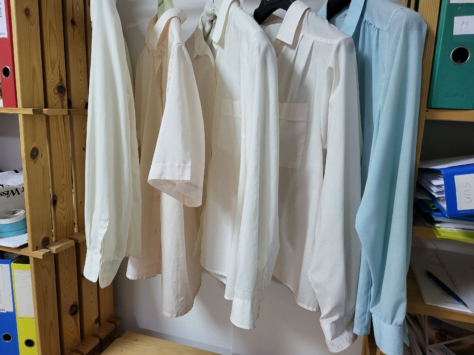 Chemisiers: Bluse weiss kurzarm – D'occasion à Horgen par 2CH70