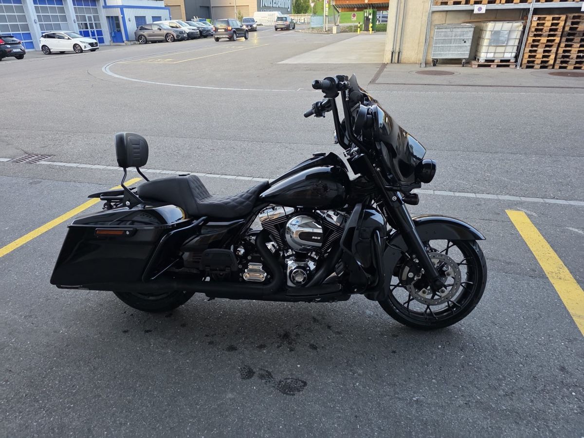 Harley-Davidson Touring: Harley-Davidson Electra Glide – Gebraucht aus Matzingen von I_ni 5
