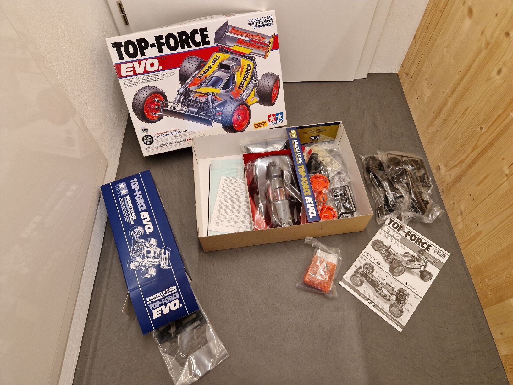 Tamiya Modellismo RC: Tamiya 47470 Top Force Evolution (2021) Bausatz, NEU – Nuovo e nell'imballaggio originale da Ersigen venduto da feldschen 1