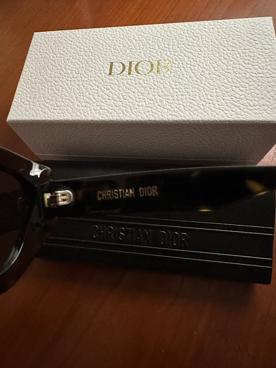 Dior Occhiali & Lenti: Dior Sunglasses – Usato da Zürich venduto da Haafaadjdhssjsj 4