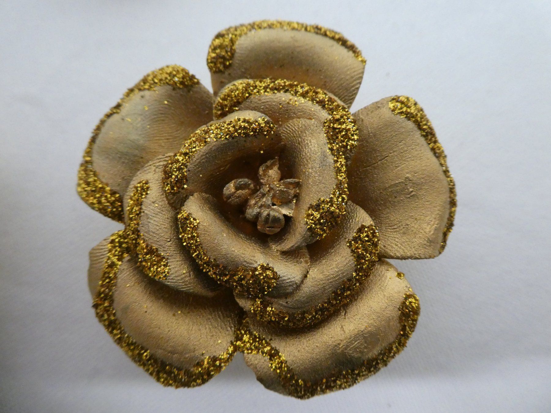 Tutte le decorazioni: Rosen in Goldglitter – Usato da Tann venduto da Charly65