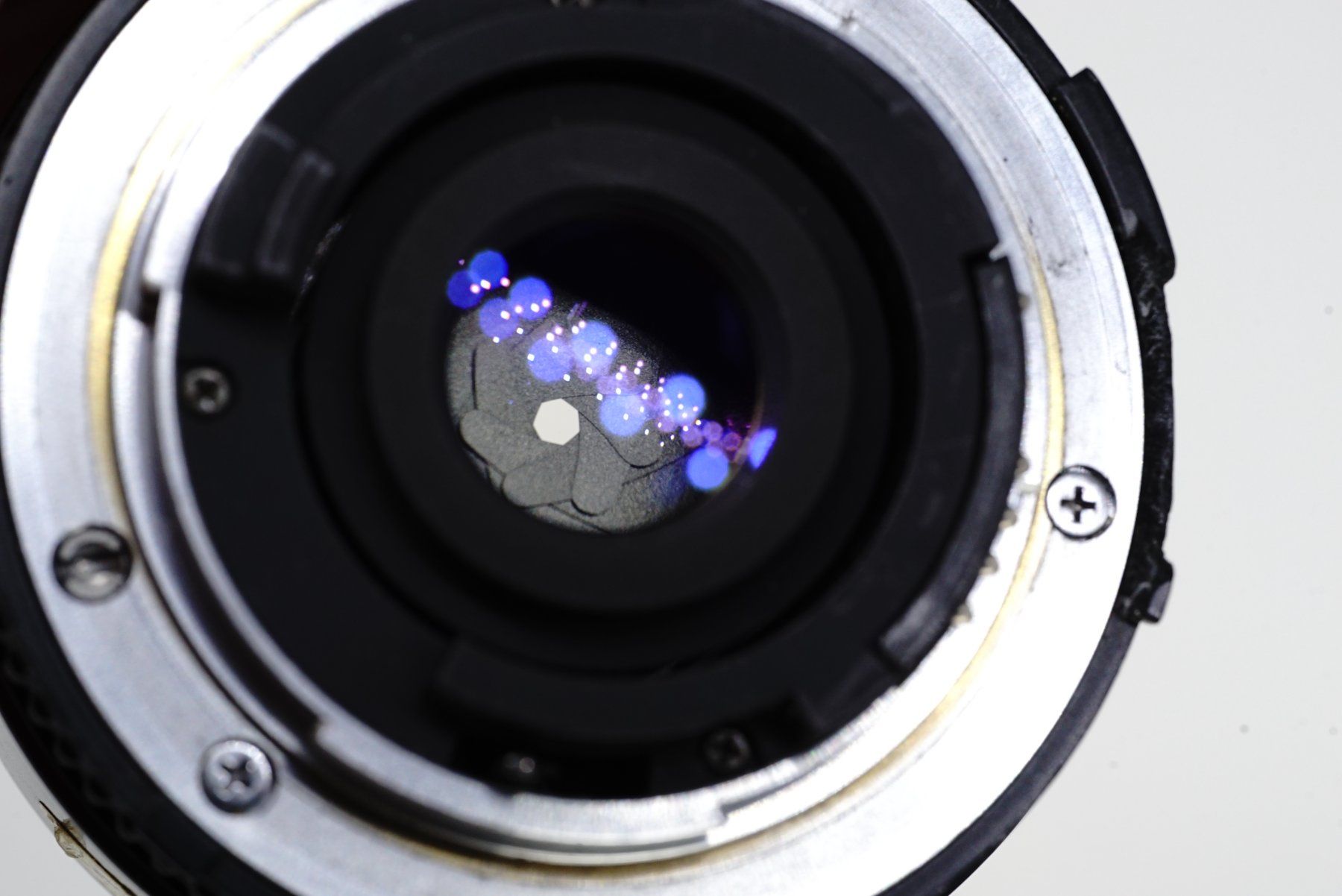 Nikon Objektive: AF Nikkor 28mm 1:2.8 – Gebraucht aus Bischofszell von Blende2 5
