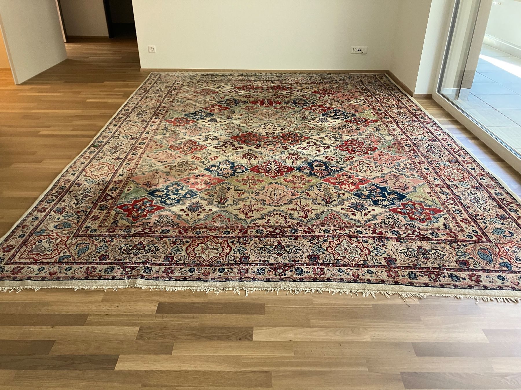 Tapis: Teppich Handgeknüft – D'occasion à Bottmingen par bbb_xdp8