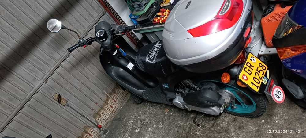 Honda Sky Motore 50 Usato Honda Sky 45km/h (Usato) A Domat/Ems Per