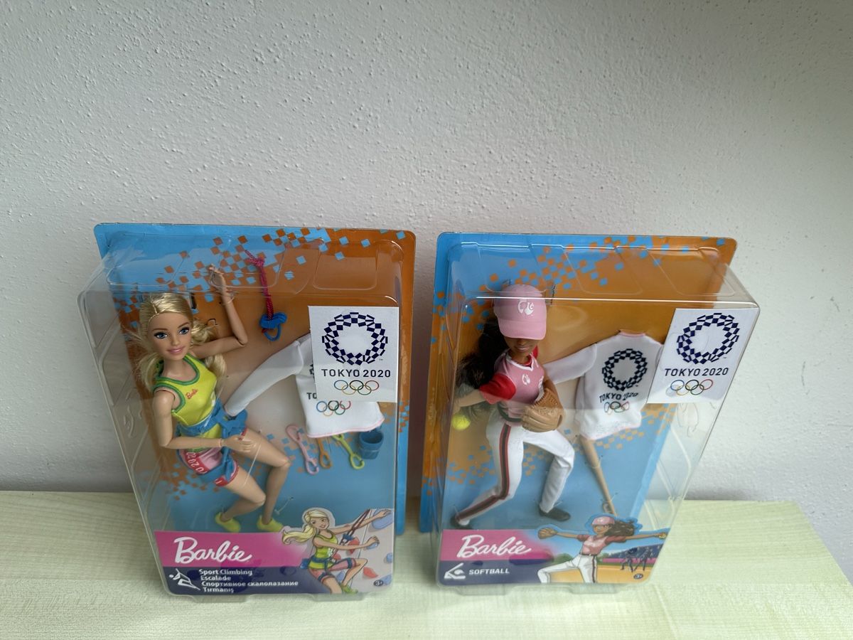 Bambole: Tokyo Olympische Spiele Barbies – Nuovo e nell'imballaggio originale da Zürich venduto da Kat_5557 1