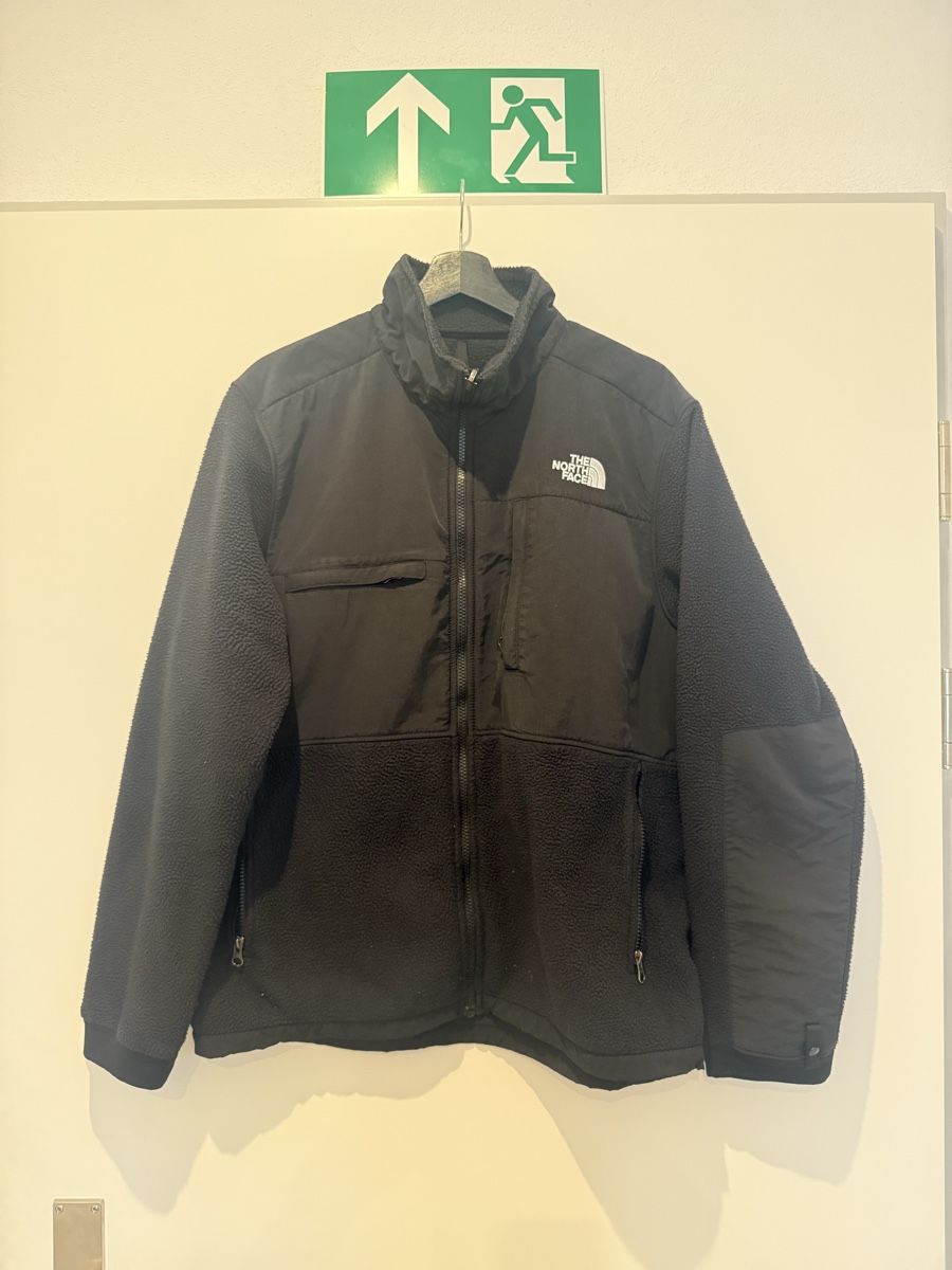 North Face Vestes: The North Face Jacke Flecce, Gr.L – D'occasion à St.Gallen par dav_p8nz