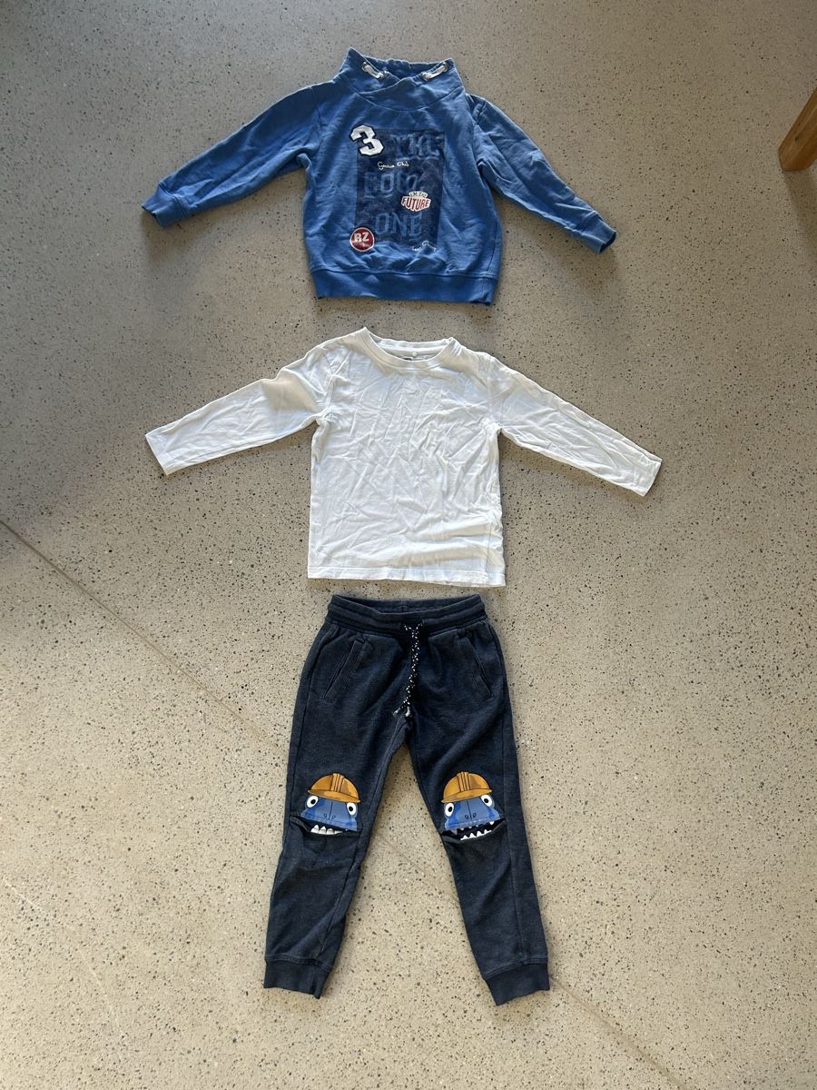 C&A Lotti & Set di vestiti: Kinderkleider Set, Gr. 110 – Usato da HORGEN venduto da REINA2020