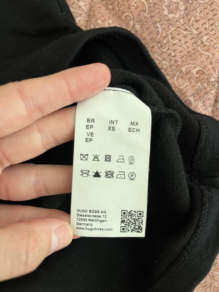Hugo Boss Blusen: Hugo Boss Bluse XS – Gebraucht aus Pfäffikon SZ von Zitrone_100 3