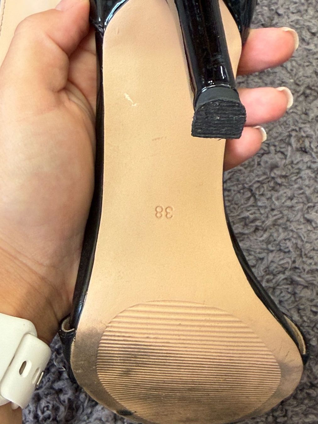 Scarpe da donna: Chaussures à talons noirs – Usato da Prez-vers-Siviriez venduto da mar_n29z 2