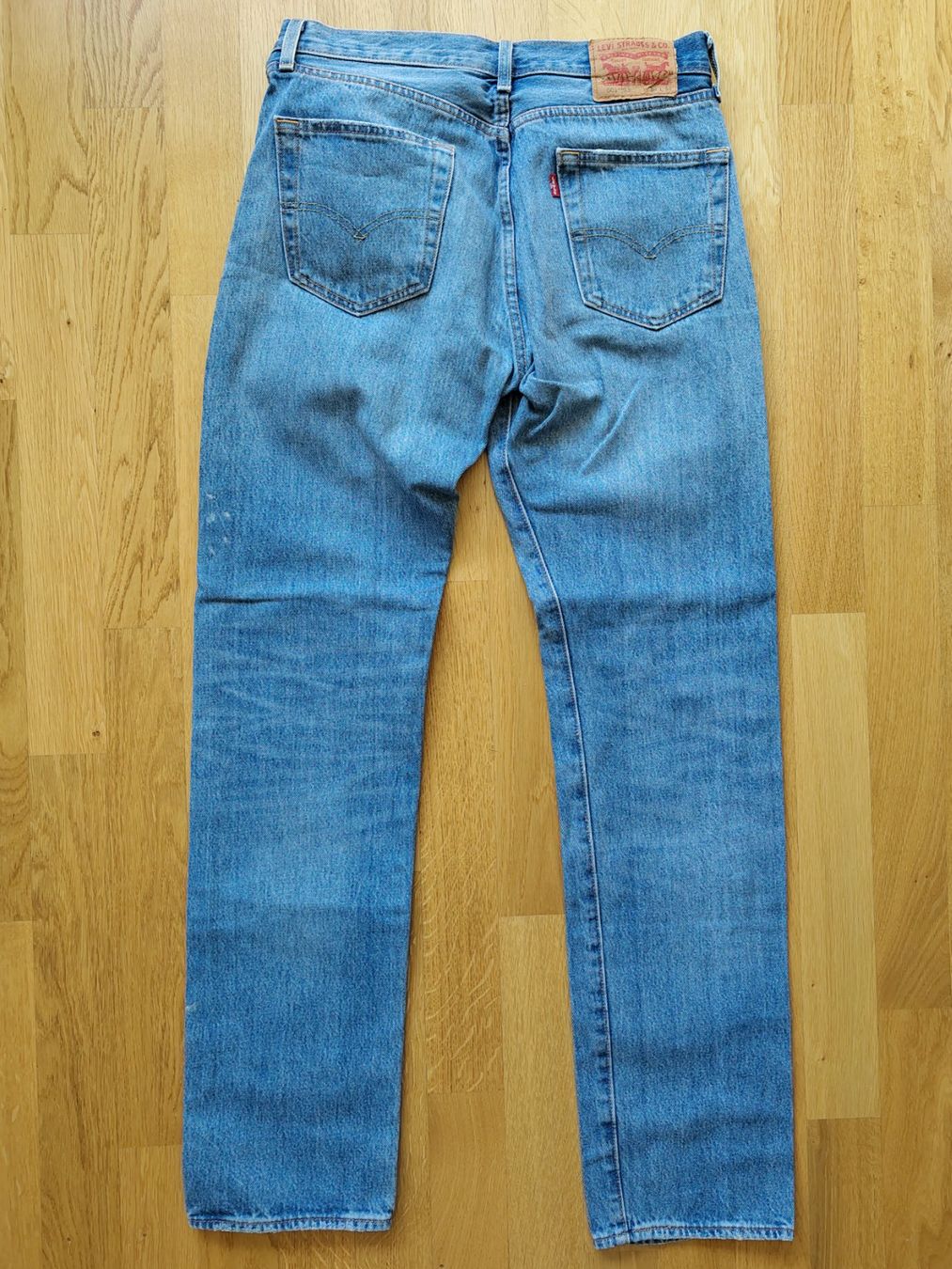 Levi's Jeans: Destroyed Levis W30 L34 – Usato da Basel venduto da AufeinenBlick 6