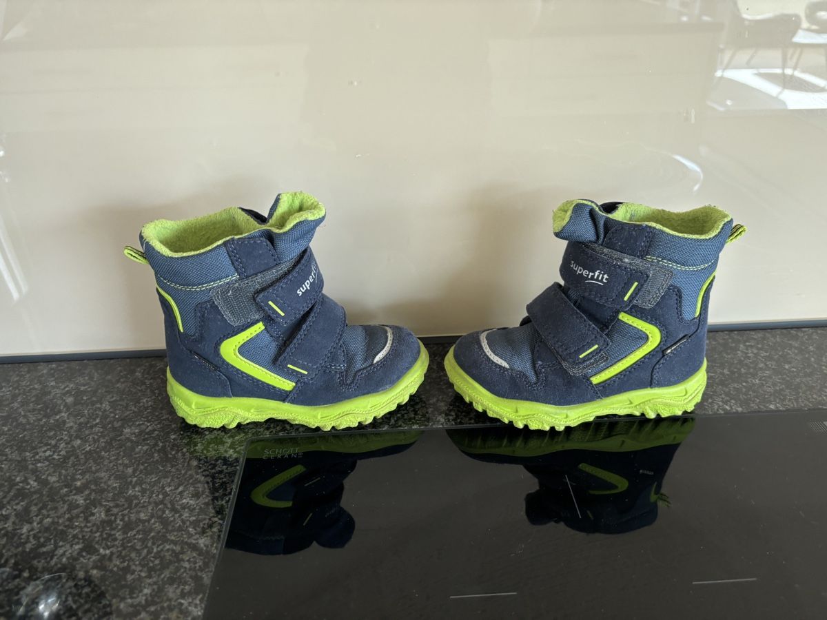 Superfit Scarpe per ragazzi: Superfit Kinderstiefel Gore-Tex Grösse 24 – Usato da Grosswangen venduto da Sunnyday35