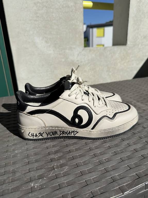 Scarpe da donna: Qunto Sneakers Gr 40 – Usato da Zürich venduto da Babanos7 1