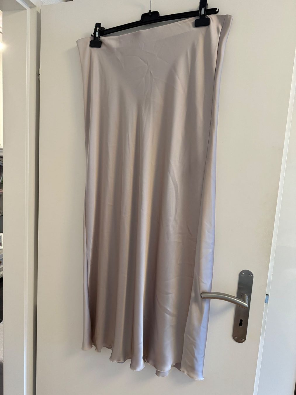 Gonne: Langer Rock – Usato da Gattikon venduto da saxo16