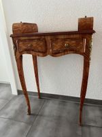 Antikes Möbel aus Rosenholz