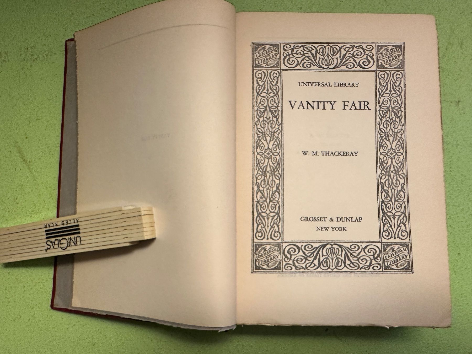 Bücher: W. M. Thackeray: Vanity Fair. – Gebraucht aus Zürich von allp 2