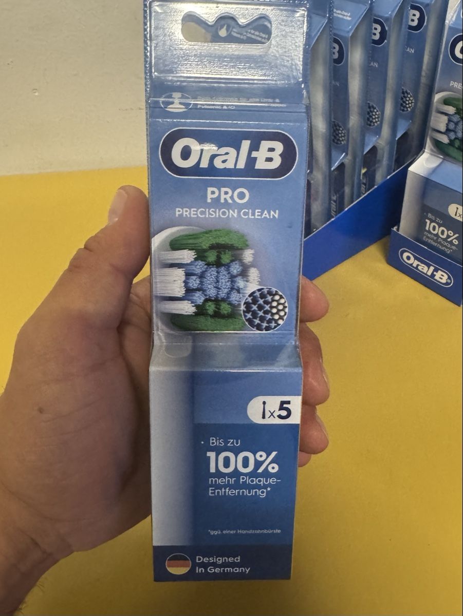 Oral B Cura dei denti: Oral-B Pro Precision Clean Aufsaetze neu  – Nuovo (secondo la descrizione) da Schlieren venduto da Freundlich02 7