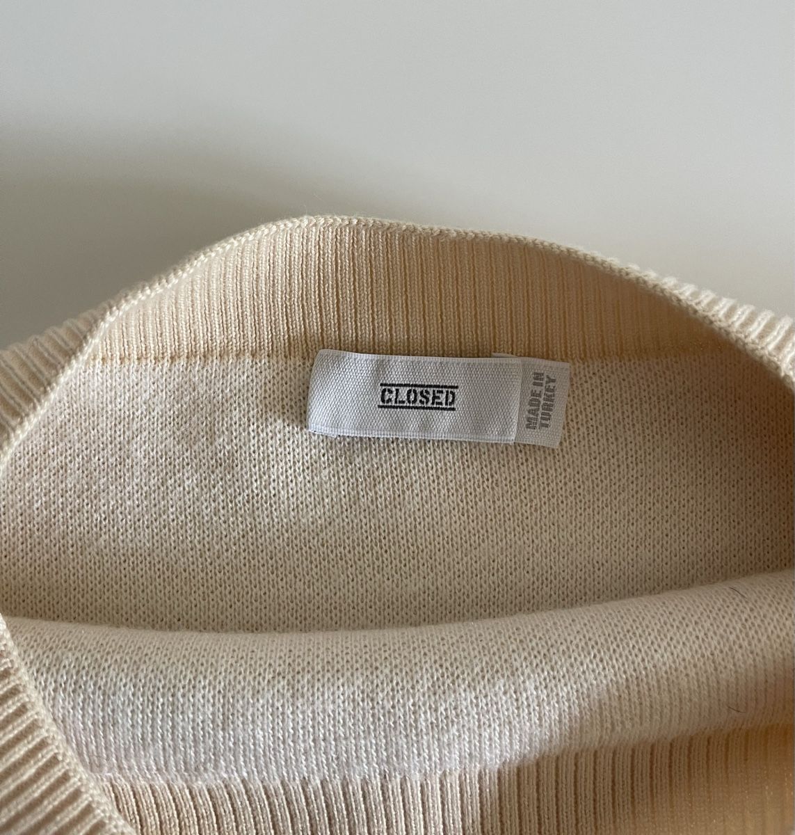 Closed Pullover & Sweatshirts: CLOSED Oversize Pullover Gr. XS Beige/Gelb – Gebraucht aus Zürich von Recode.Fashion 3