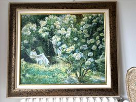 Paradisische  Farbenpracht mit Baum Jasmin Fascinierte  Frau