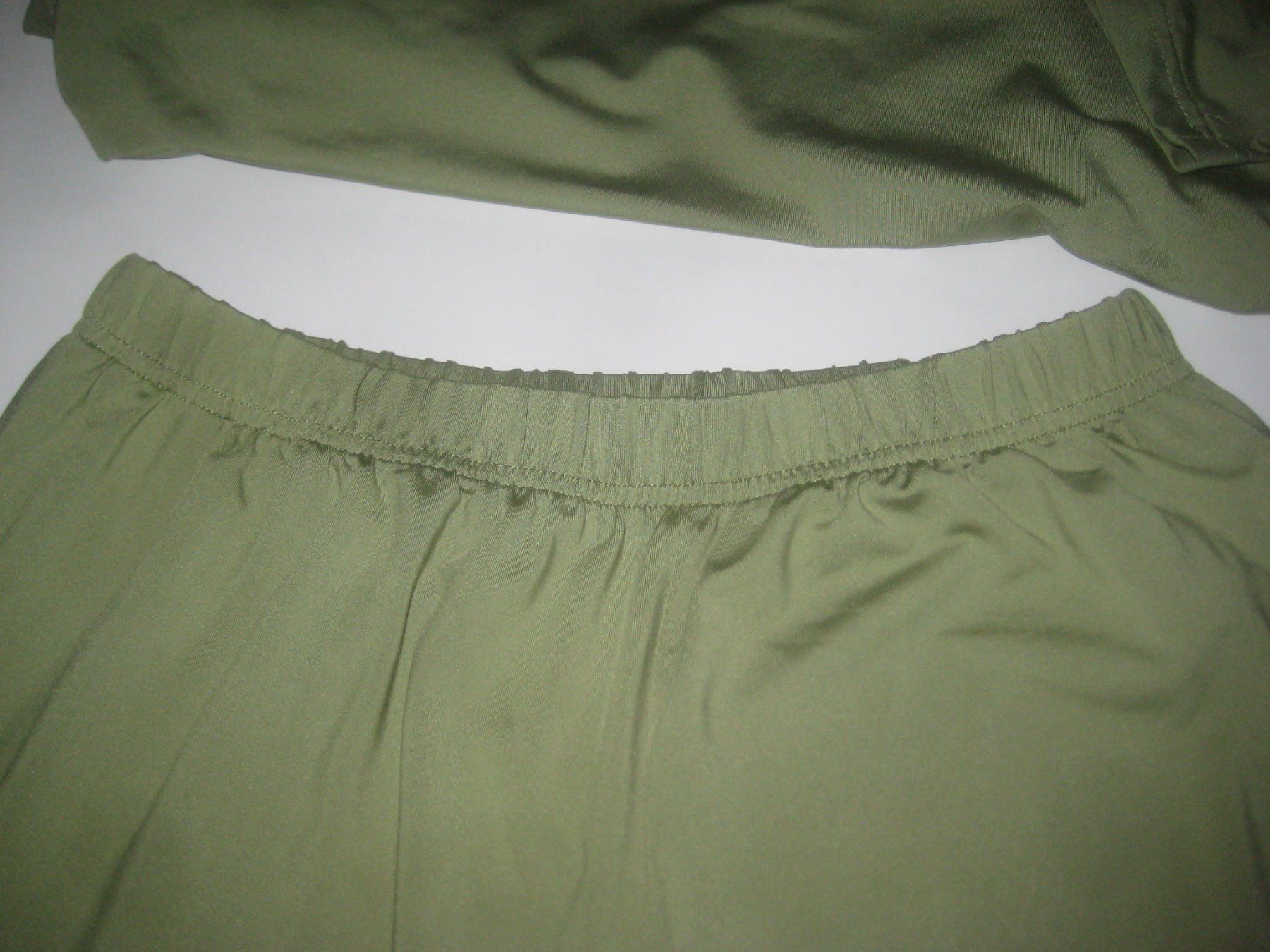 Kostüme: DAMEN  SET   HOSE MIT BLUSE – Gebraucht aus Uster von flocke1 2