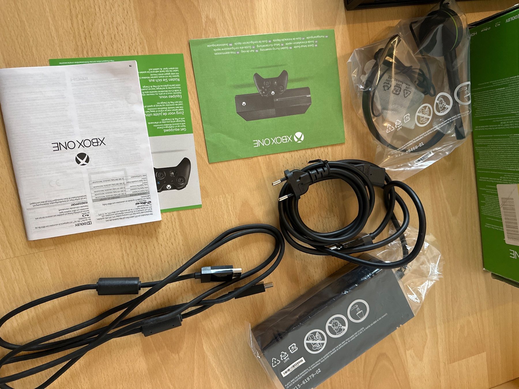 Microsoft Consoles: Xbox One Konsole mit OVP – D'occasion à St.gallen par taduz 2